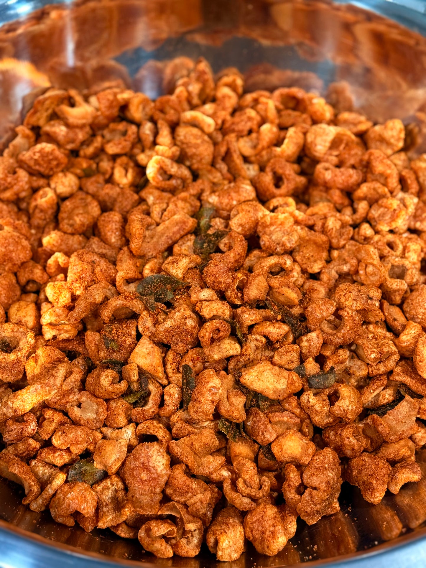 FLAMING CRACKING
CHICHARRONES